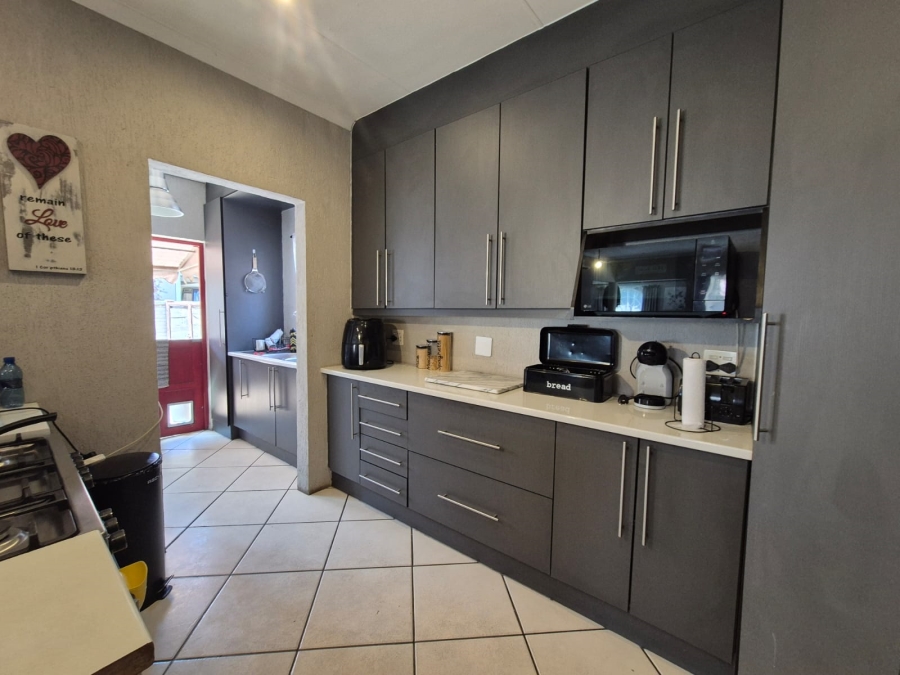 4 Bedroom Property for Sale in Vaalpark Free State